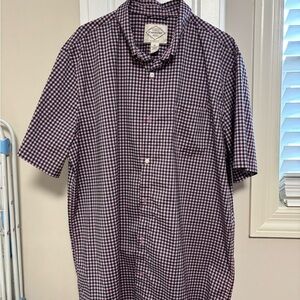 St John's bay classic fit men's size xlt short sleeve